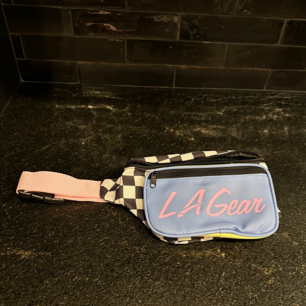 LA Gear retro throwback Fanny pack! Belt bag. Checkered pastel